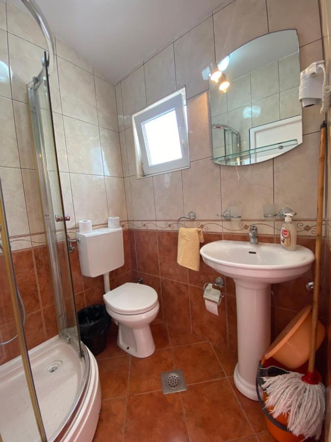 Apartmani Luksic Sutomore Exteriér fotografie