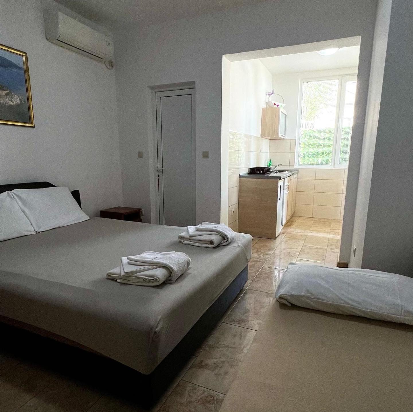 Apartmani Luksic Sutomore Exteriér fotografie