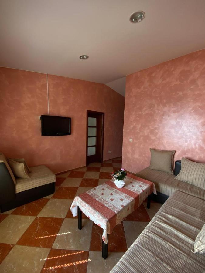 Apartmani Luksic Sutomore Exteriér fotografie